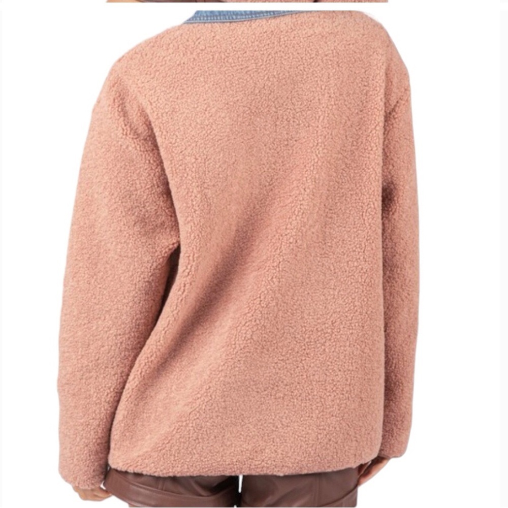 NWT Women’s Blush Soft Fleece/Sherpa Denim Jacket Size L - Picture 3 of 6
